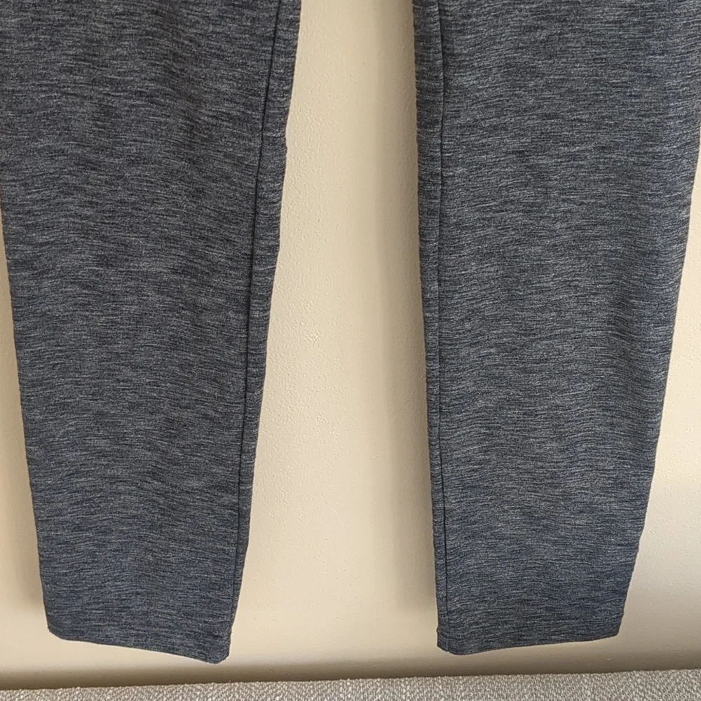 10 Short Kuhl Gray Pull On Style Stretchy Activewear Pants - Picture 5 of 15